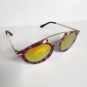 Mirrored Lens Sunglasses